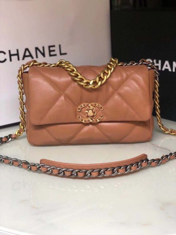 Cahnel 19 Flap Bag 26cm